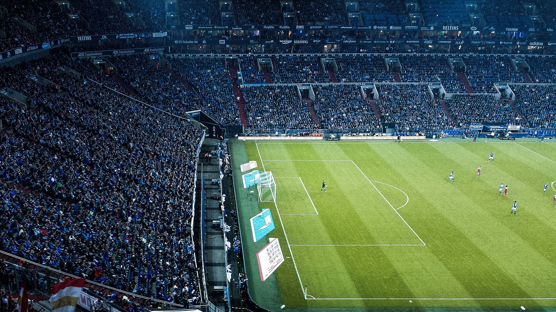 欧冠比赛中的“场外战”——媒体与舆论的角逐，欧冠外围赛分析